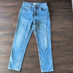 Everlane Women's Cheeky Straight Blue Jeans